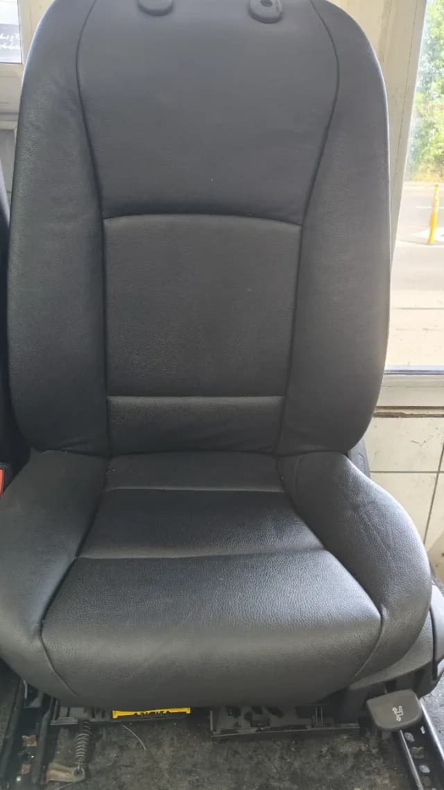 De vânzare scaun auto BMW F10