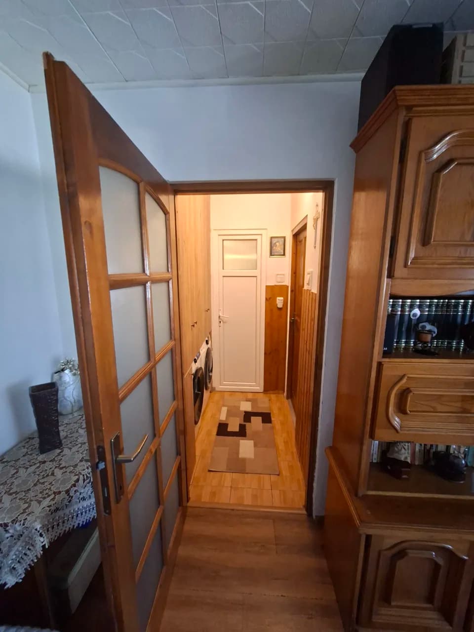 Apartament 2 camere  semidecomandat confort 1, 52 mp, etaj 4, centrală, proprietar – fotografia 5 din 8
