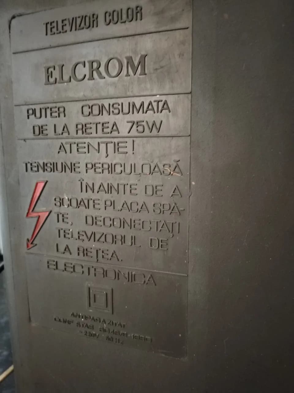 televizor color Elcrom românesc – fotografia 8 din 8