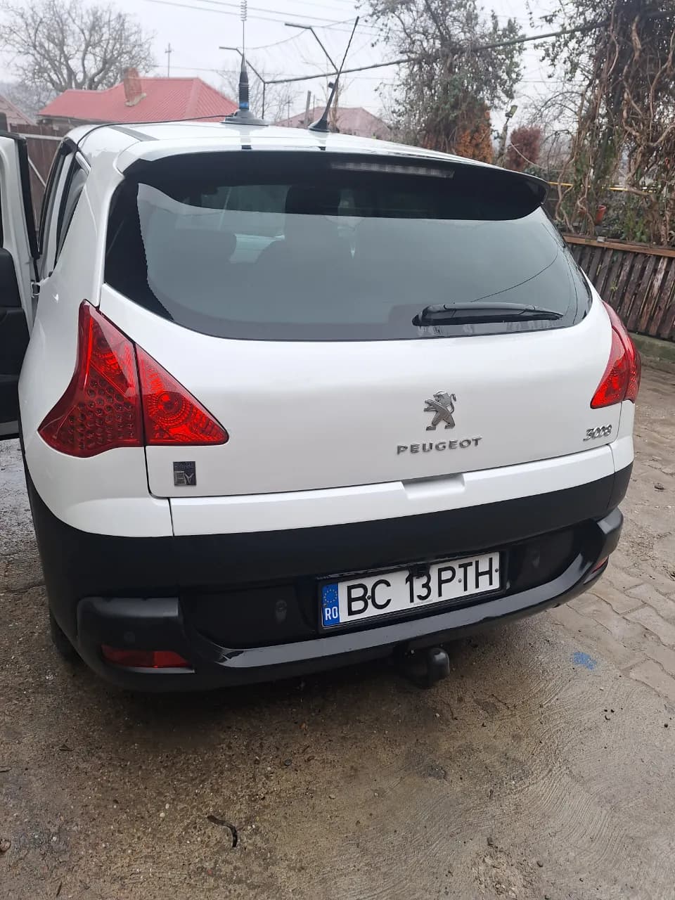 vând peugeot 3008 2013 hybrid – fotografia 3 din 8