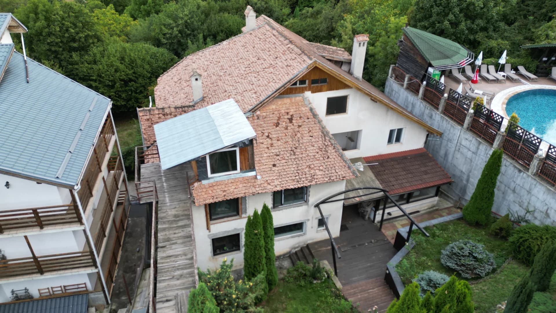 Case duplex situate pe Calea Poienii Brasov – Poiana Brasov, Brașov – Produse de piață