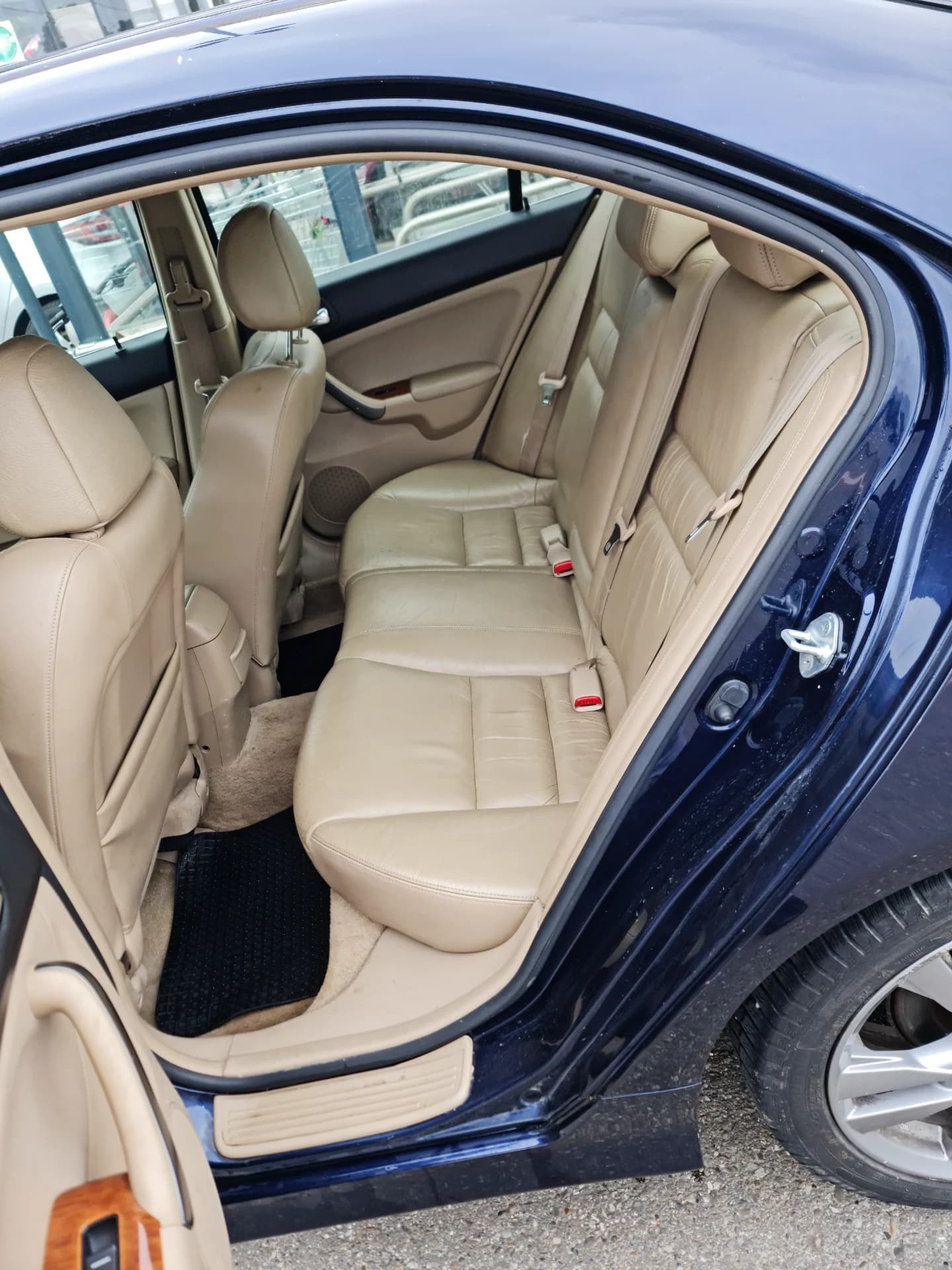 Vând Honda Accord 2.2 diesel, 2006 – fotografia 2 din 6