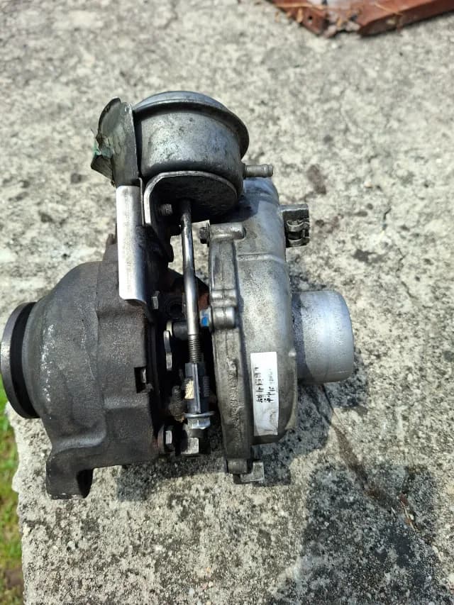 Turbina Renault Scenic 2  1.9 dci  131 cp