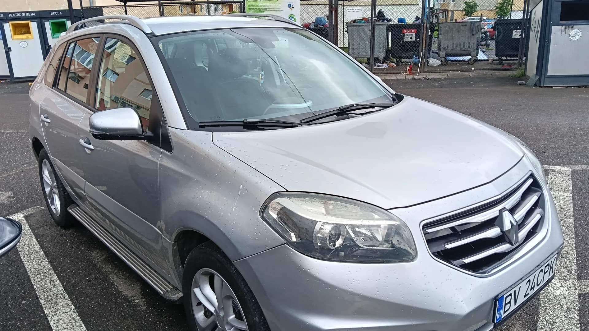 Renault Koleos an 2012 – fotografia 4 din 8