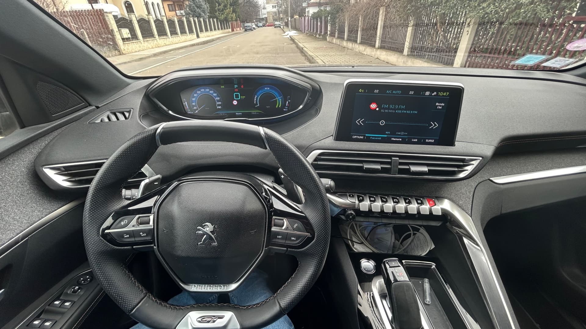 Peugeot 3008 Hybrid, 1.6 benzină an 2021 – fotografia 8 din 8