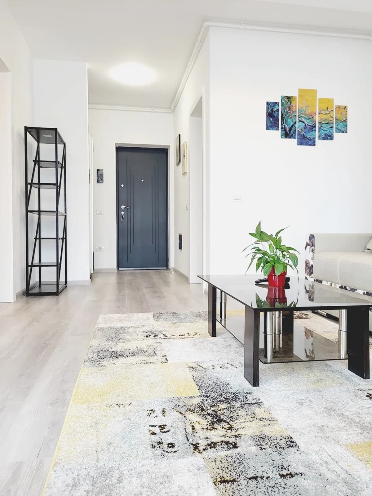 Zona Coresi, locuință la prima închiriere. – Brasov, Brașov – Apartamente de închiriat