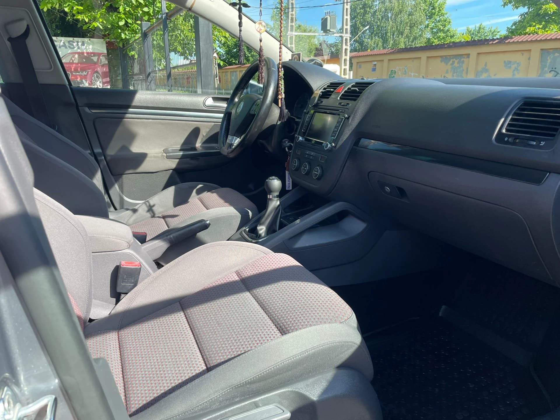 Vând V W Golf 5 GT – fotografia 6 din 8