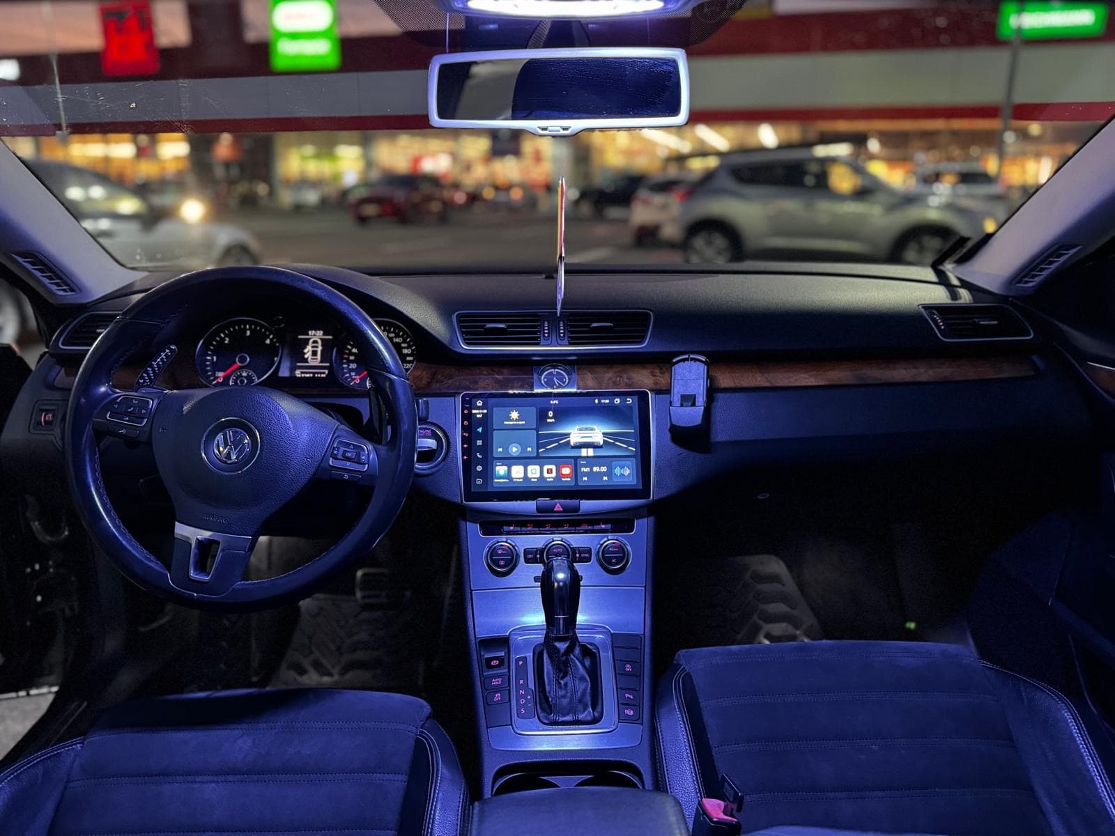 Vând/Schimb cu SUV Volkswagen CC 2012 – 2.0 TDI (140 CP) – Automată DSG 6+1 – Euro 5 – Proprietar – Sector 5, București