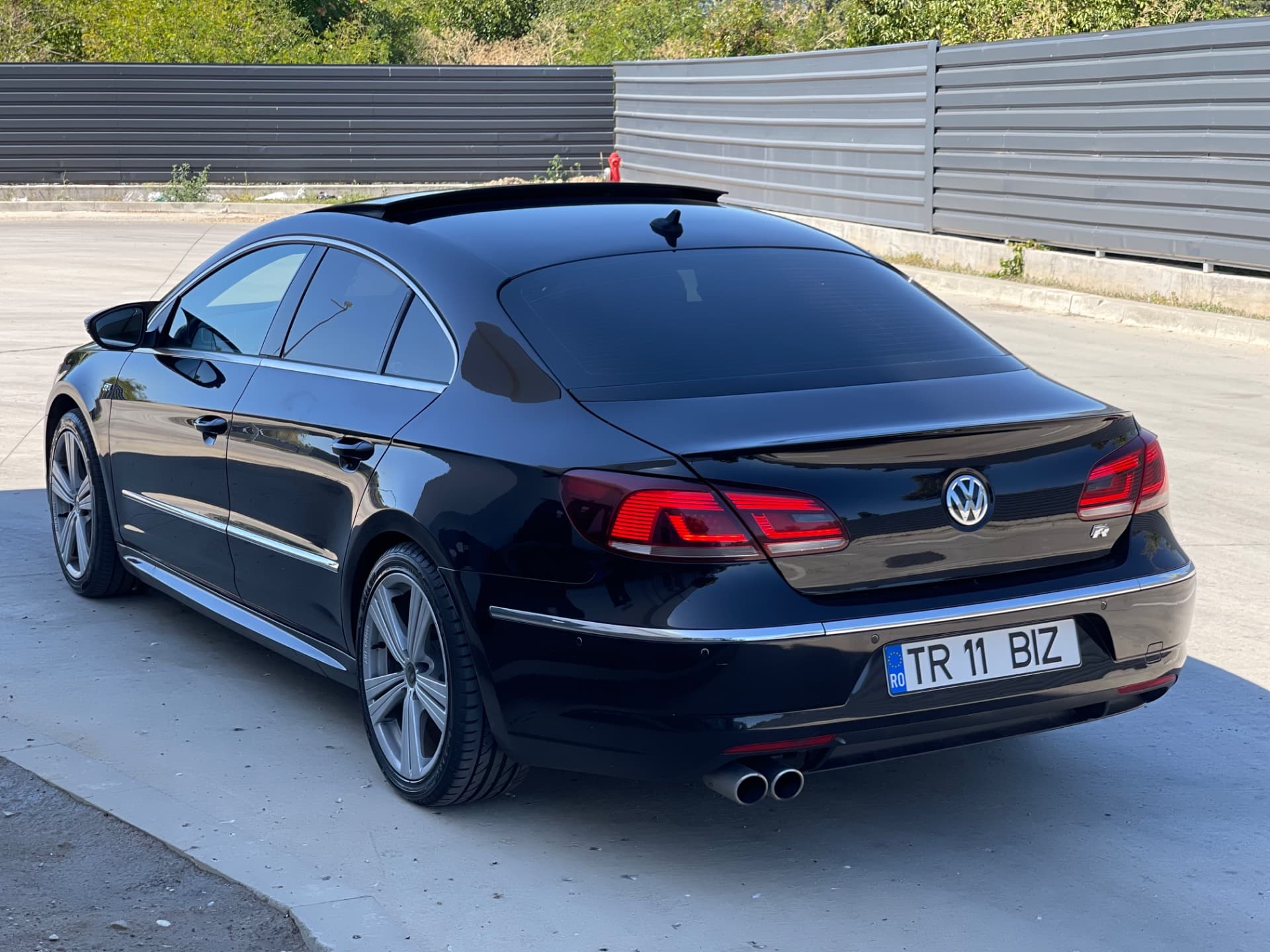 Vând/Schimb cu SUV Volkswagen CC 2012 – 2.0 TDI (140 CP) – Automată DSG 6+1 – Euro 5 – Proprietar – fotografia 6 din 8