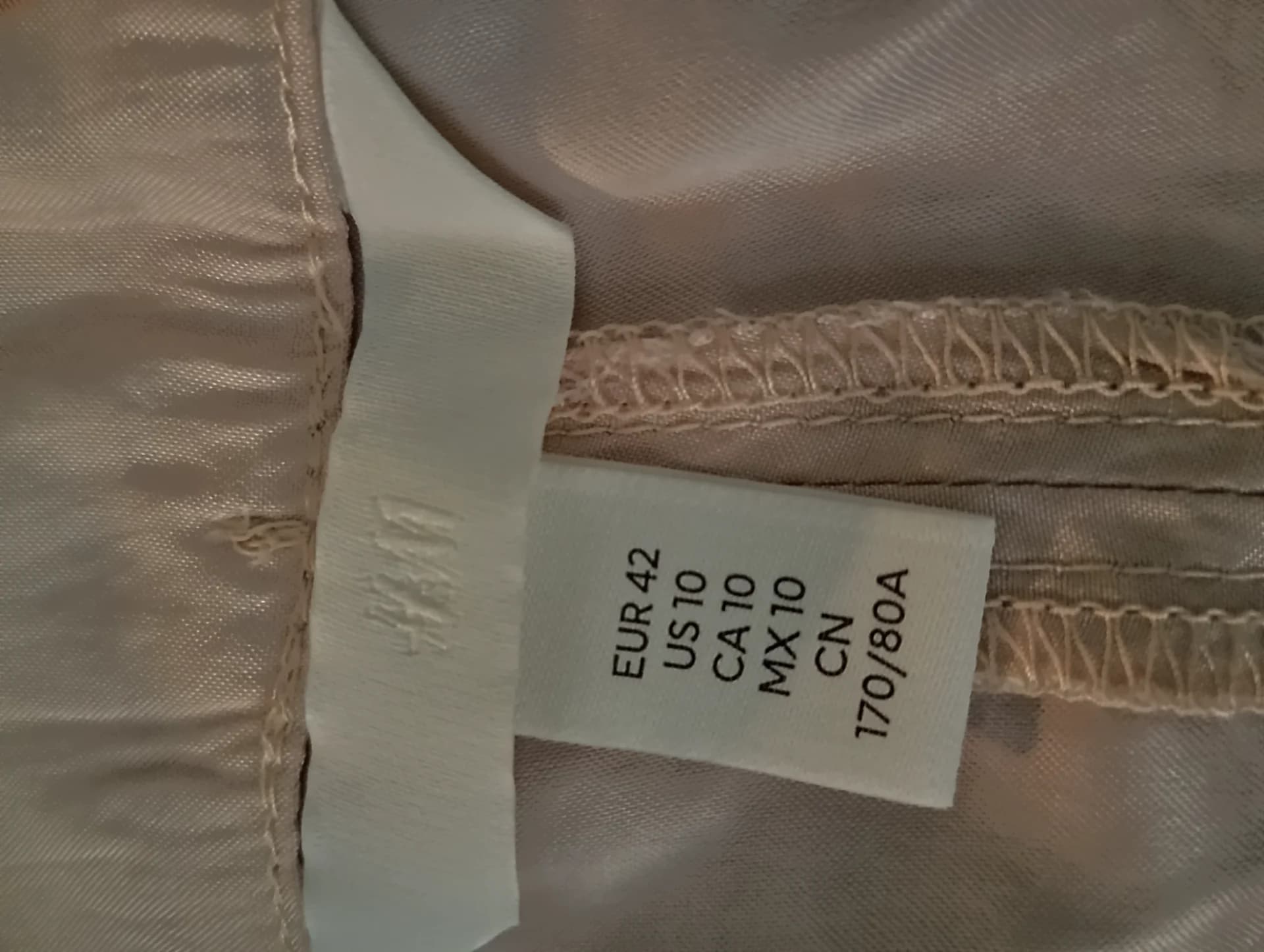 Fusta sau jupon H&M bej matasos cu dantela – fotografia 6 din 8