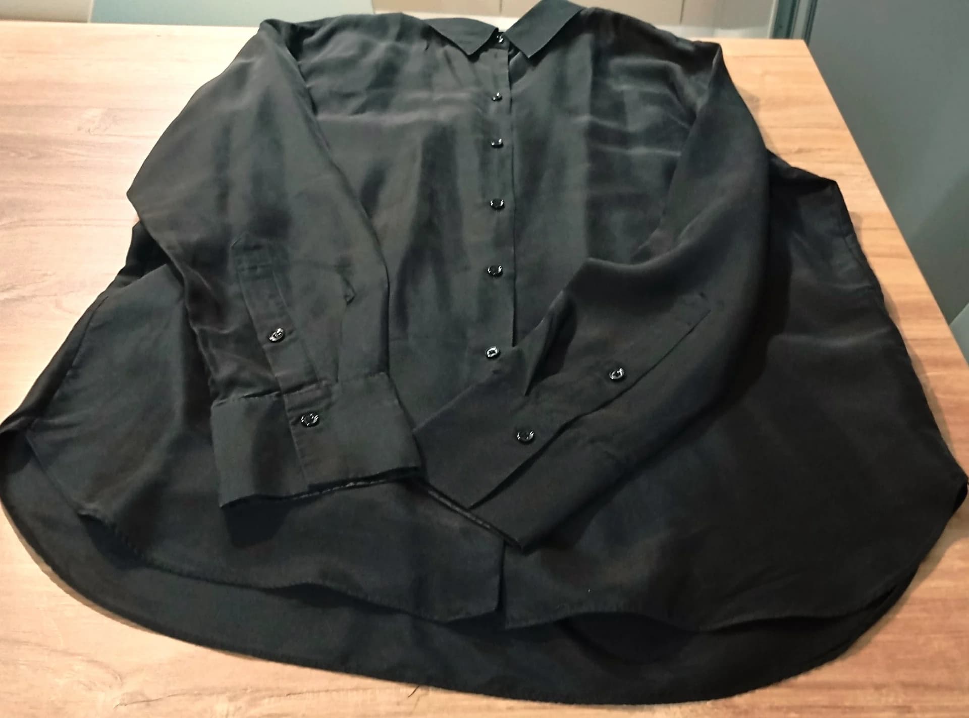 Bluza din matase H&M neagra, maneca lunga: – fotografia 6 din 8