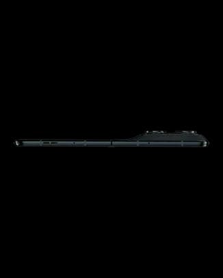 Motorola razr fold Pantone Blackened Blue – fotografia 4 din 4