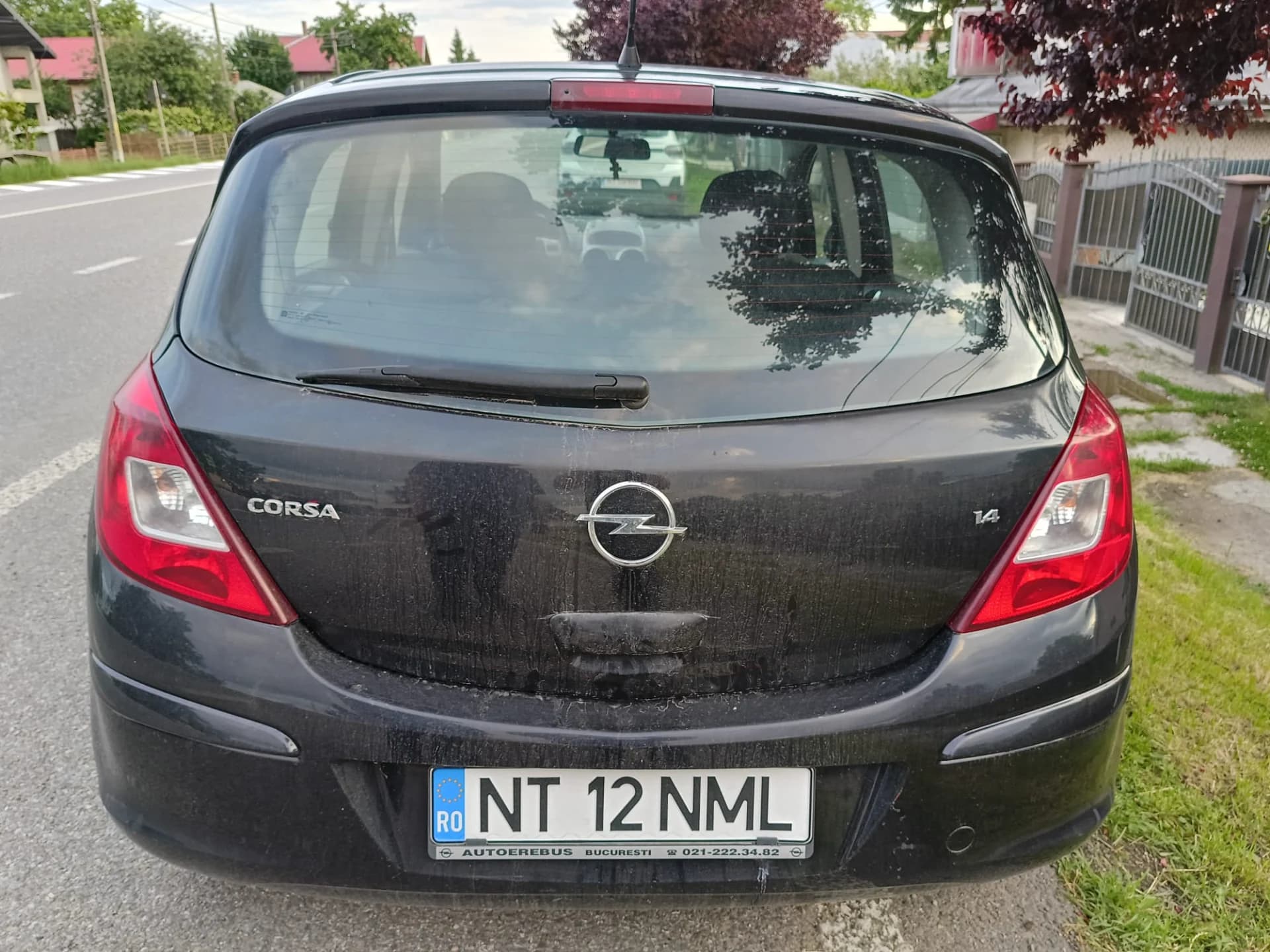 Opel CORSA D benzina 14 – fotografia 2 din 4