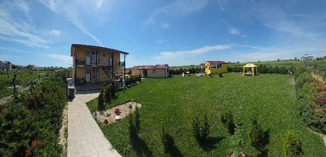 Afacere la cheie aproape de mare Costinesti