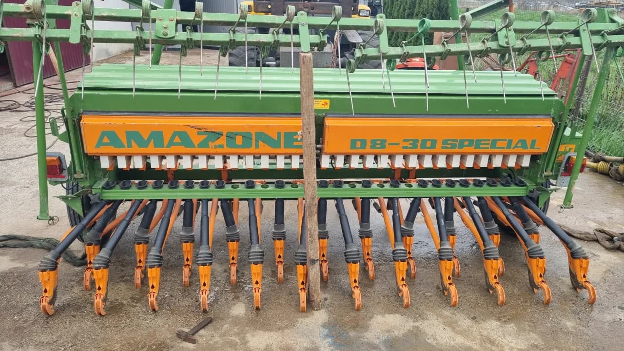 Semanatoare Amazone D8 special 3 m – Targu Neamt, Neamț – Utilaje