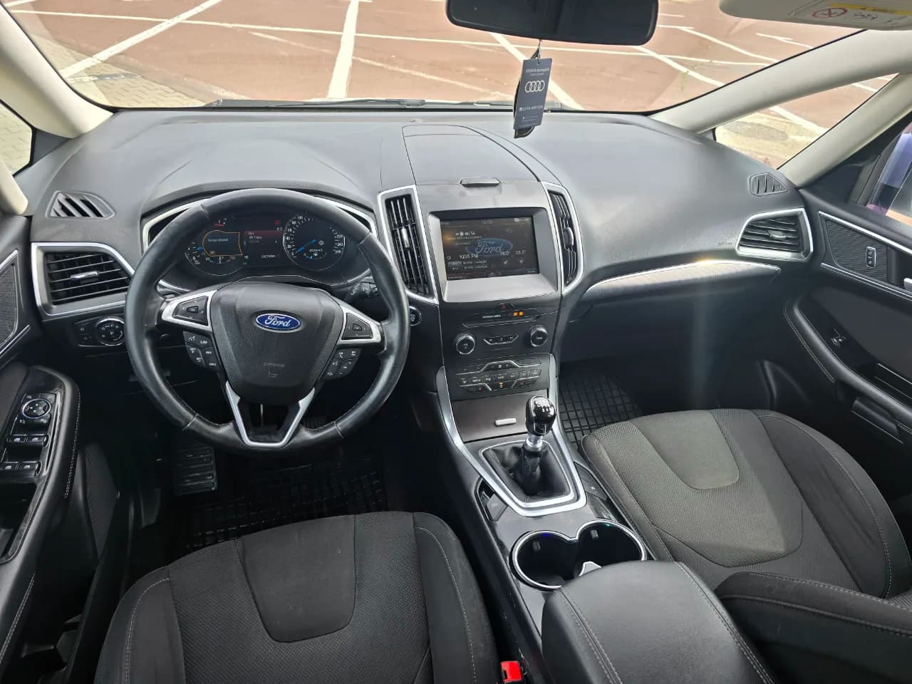 Ford S Max 2.0 Monovolum – fotografia 4 din 6