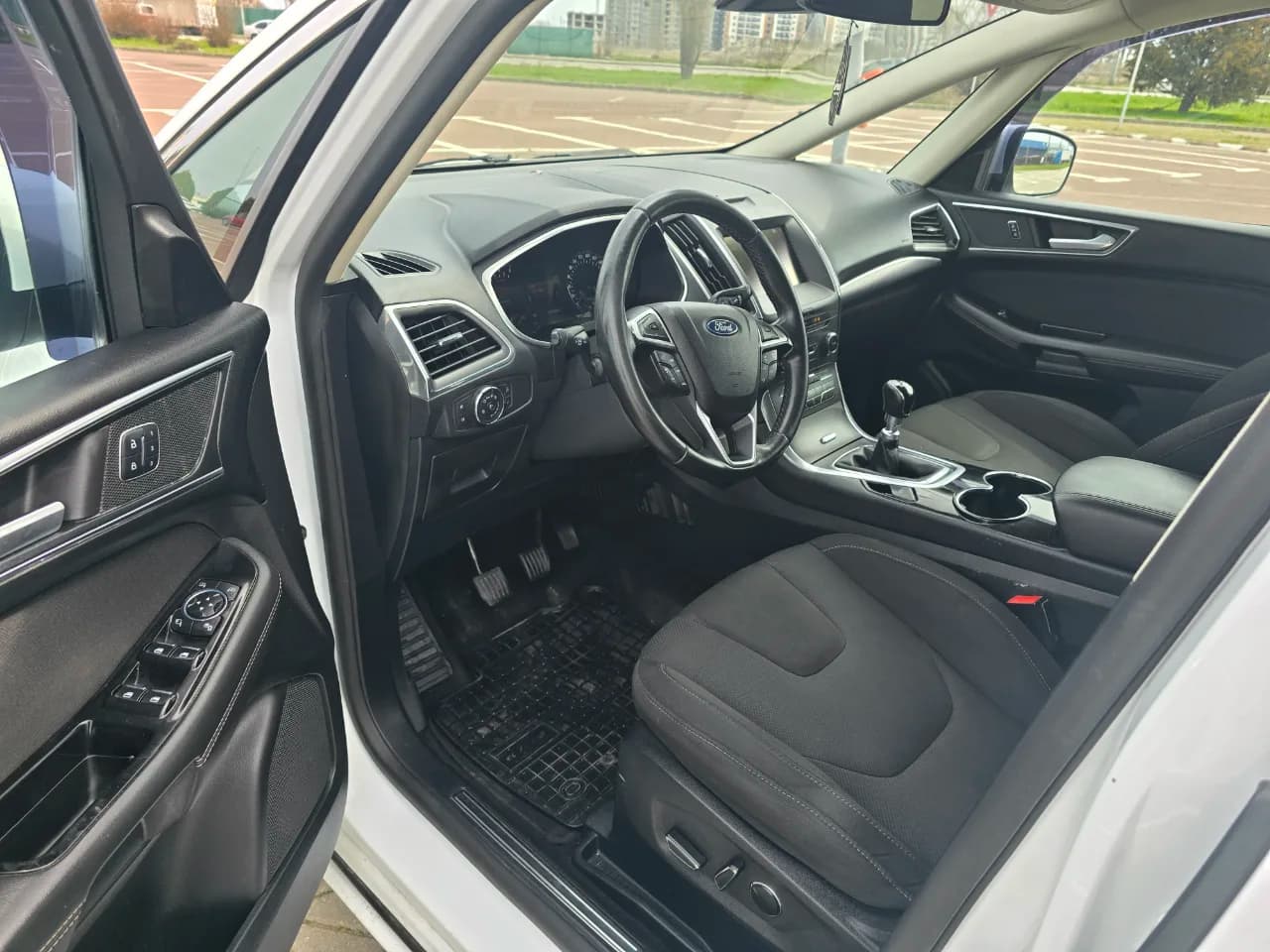 Ford S Max 2.0 Monovolum – fotografia 3 din 6