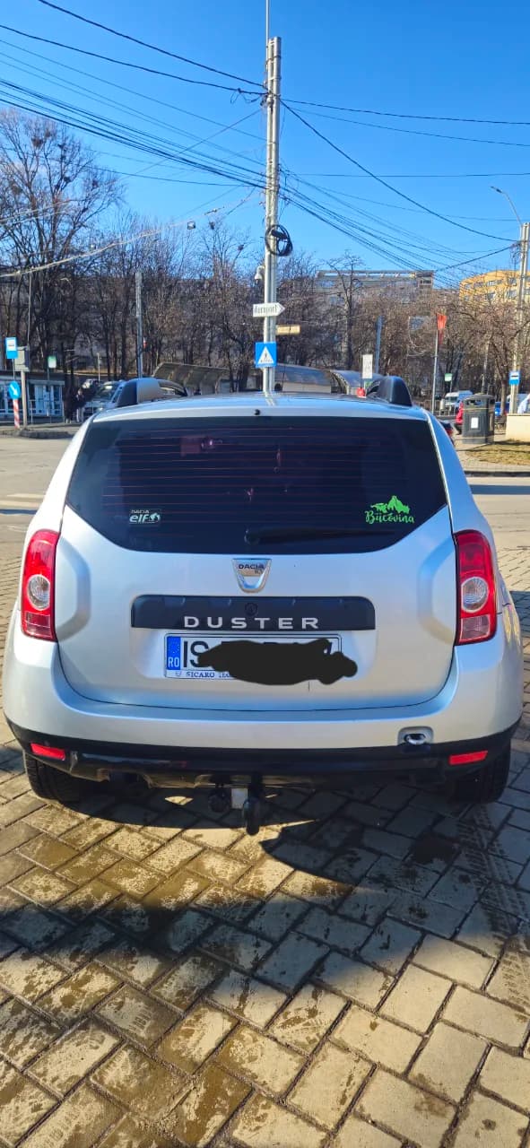 Dacia Duster fabricata in 2012 – fotografia 5 din 6