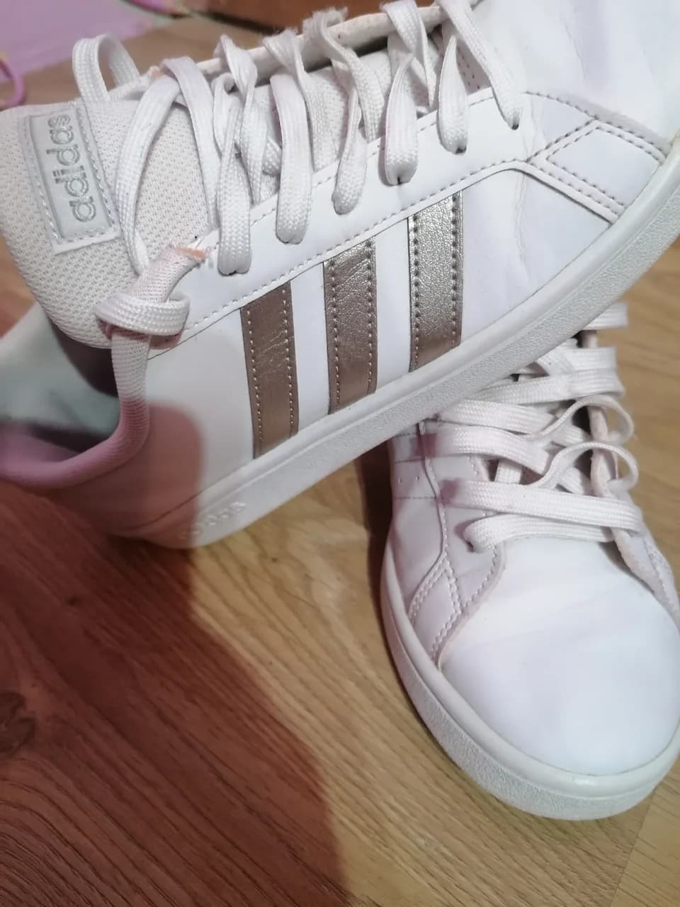 adidași marca adidas – fotografia 4 din 8