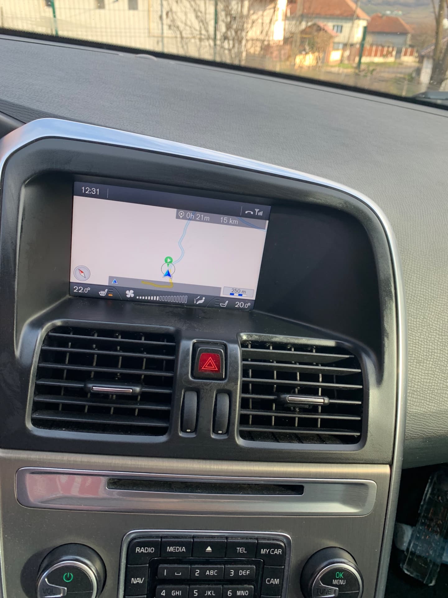 Vând Volvo XC 60 negru , piele, automată, 4x4 – fotografia 2 din 8