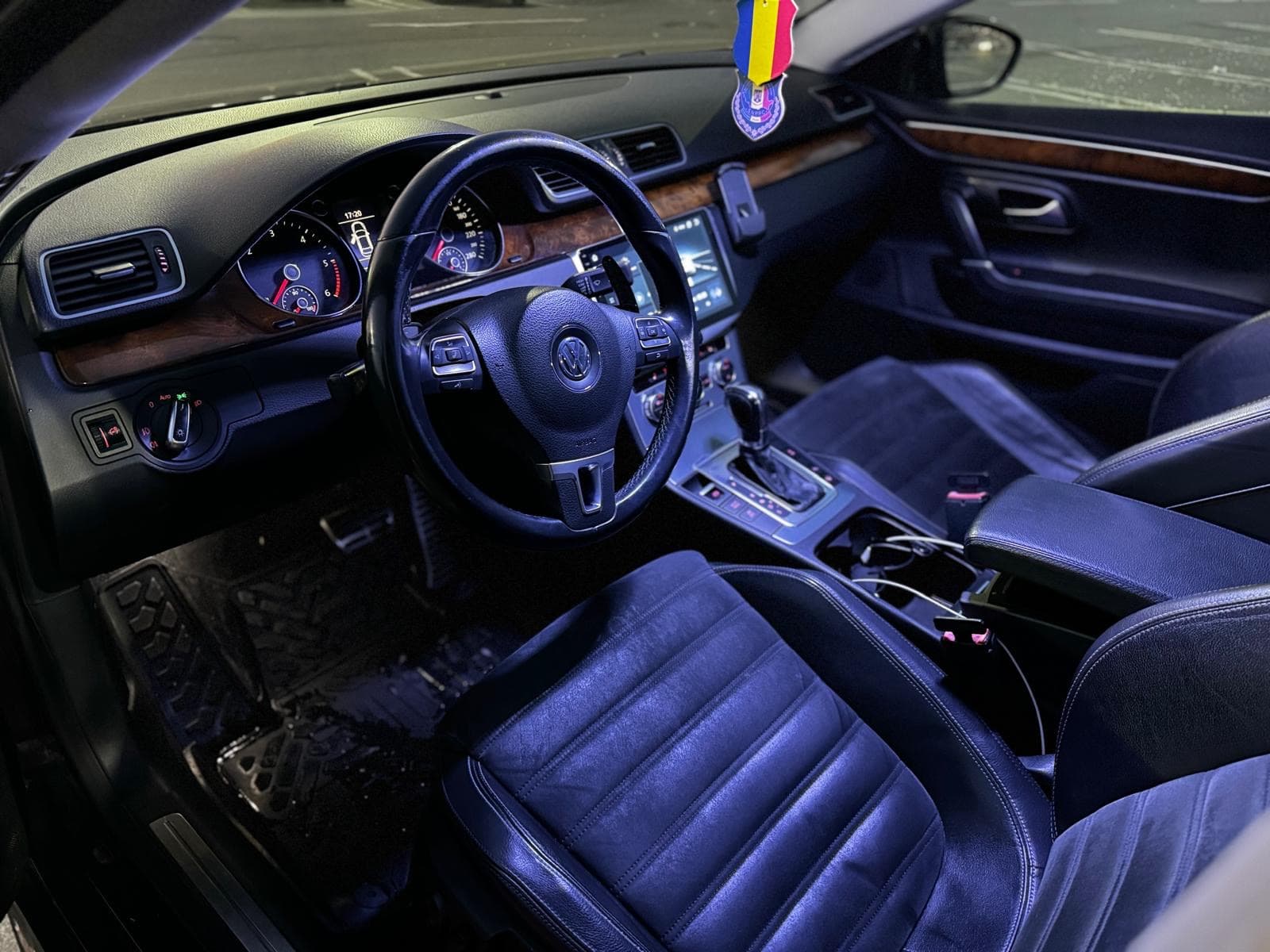 Vând/Schimb cu SUV Volkswagen CC 2012 – 2.0 TDI– Automată DSG – fotografia 6 din 8