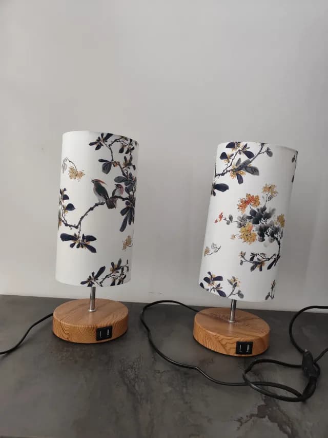 Set 2 veioze masa  suporturi USB și reglabila la atingere