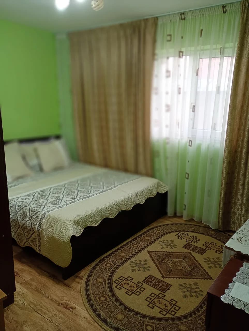 Casă și grădină – fotografia 5 din 8