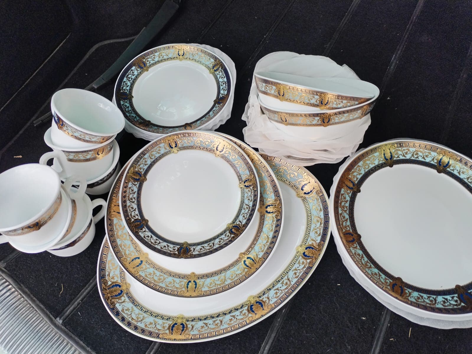 Set farfurii 24 piese – fotografia 3 din 6