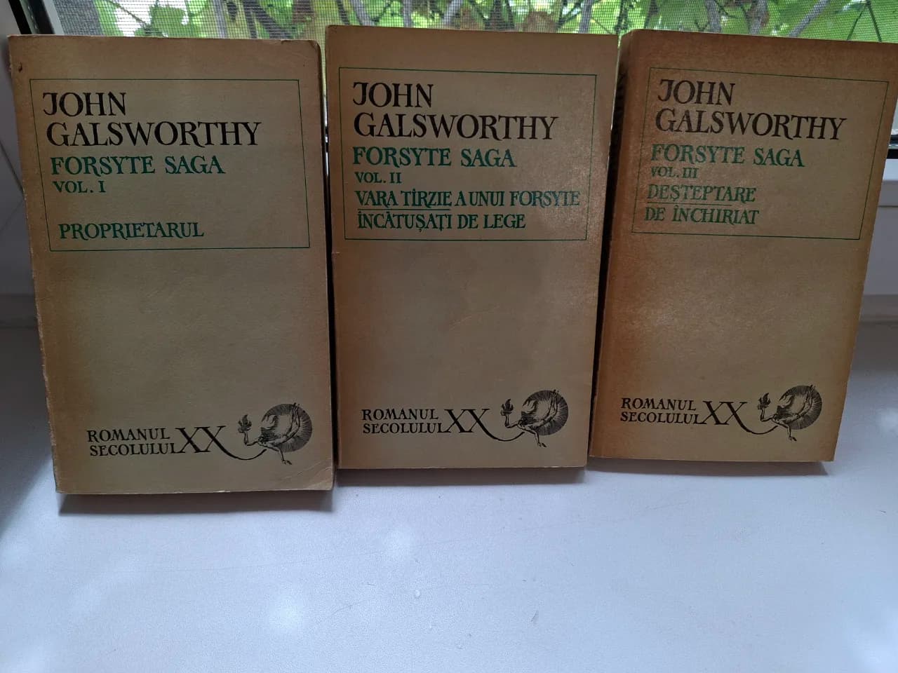 Forsyte Saga-John Galsworthy (Ed. 1969), Set 3 volume de colecție
Vând setul complet – Sector 5, București