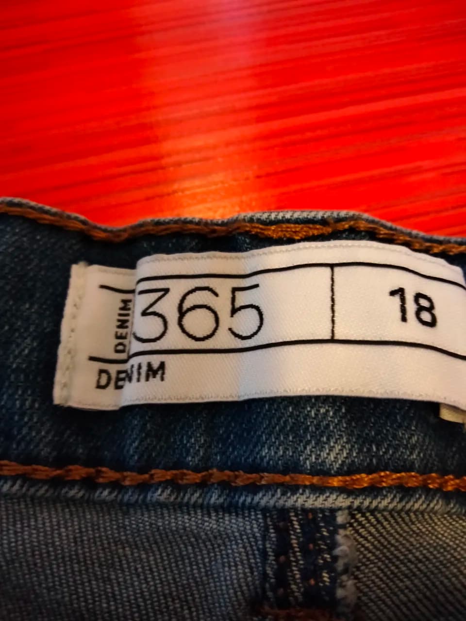 Pantaloni scurți,măr 46 – fotografia 4 din 4