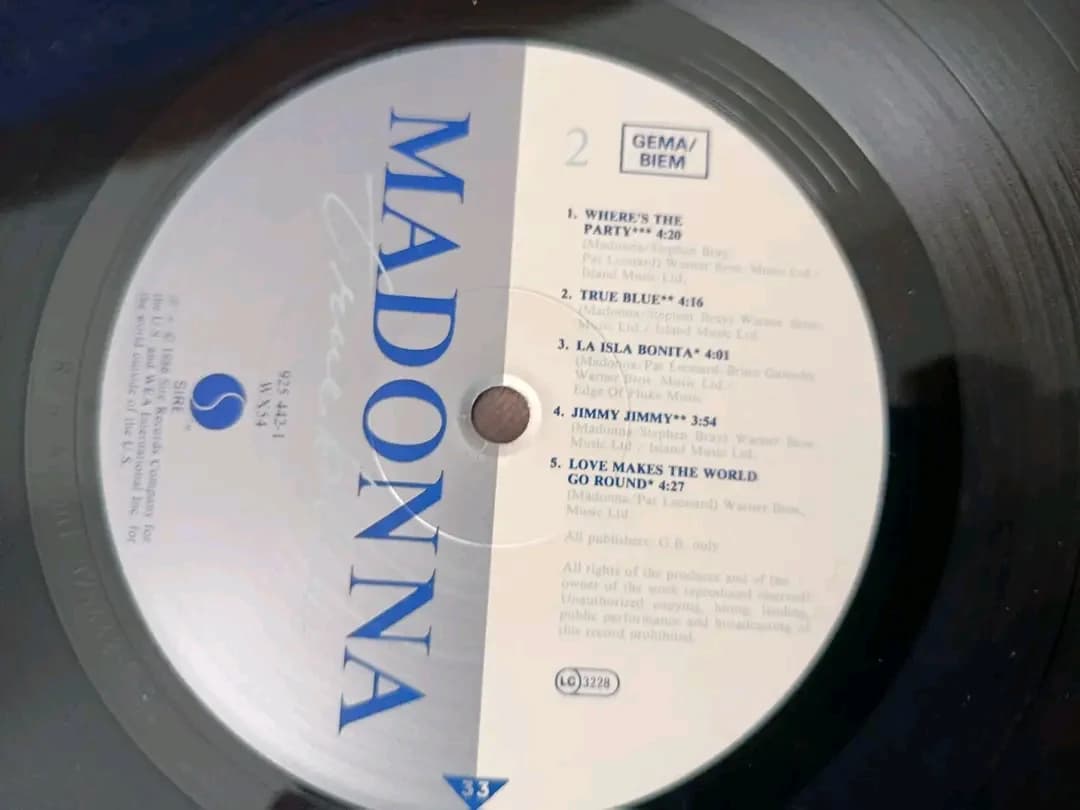 MADONNA - True Blue (LP 1986 Germania) – fotografia 3 din 3