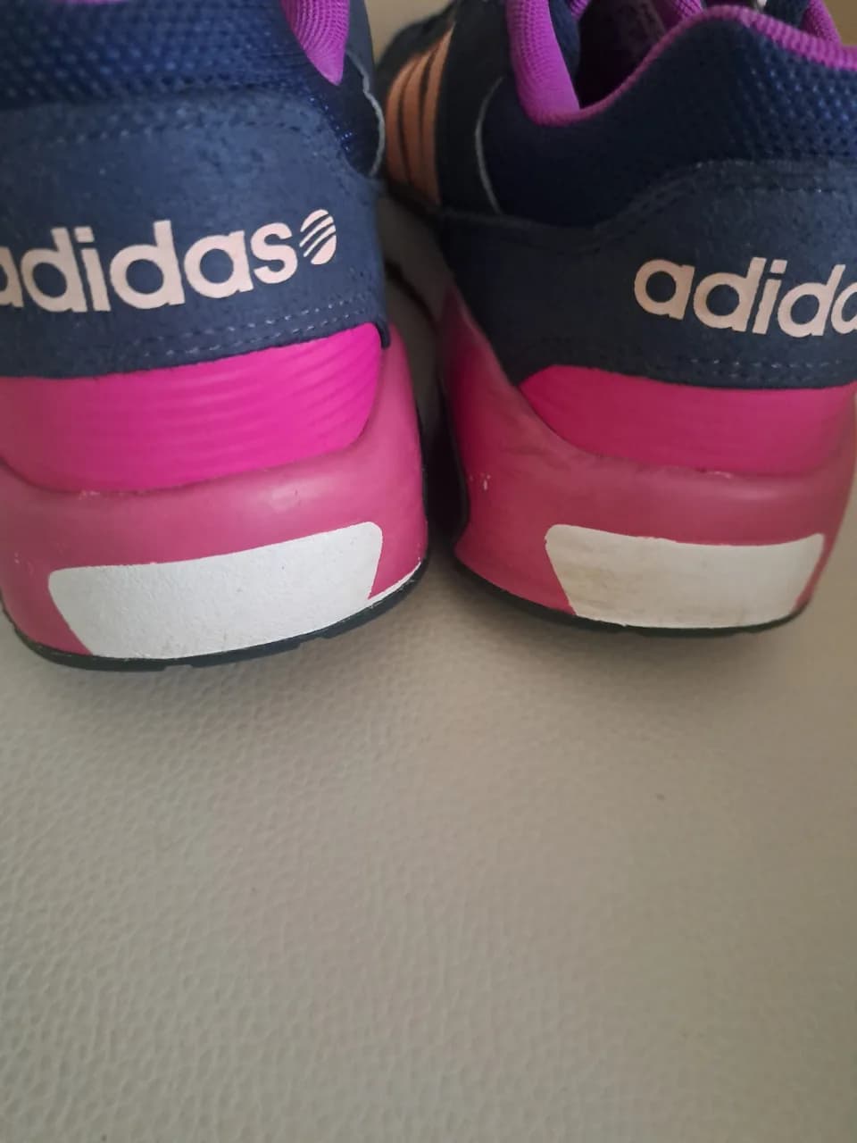 Adidasi sport stare impecabila – fotografia 6 din 8