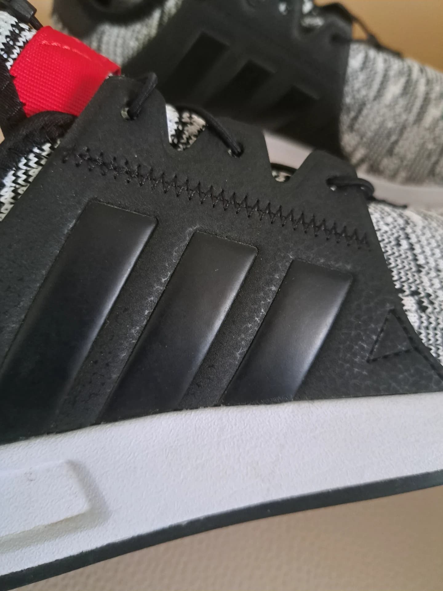 Adidasi sport pentru barbsti – fotografia 7 din 8