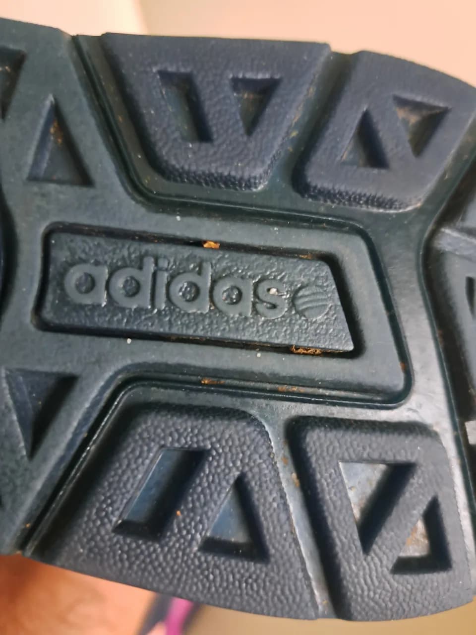Adidasi sport stare impecabila – fotografia 3 din 8