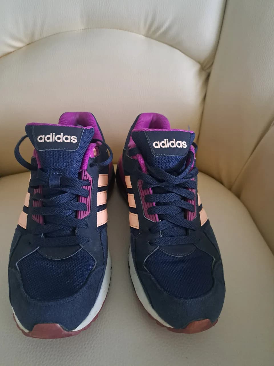 Adidasi sport stare impecabila – fotografia 8 din 8