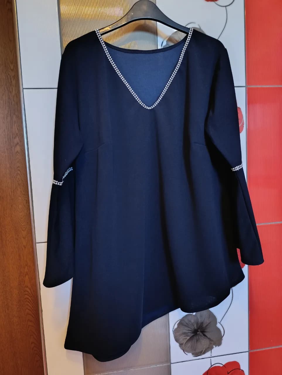 Cămașă asimetrica,noua,XL(măsură bust 55x2) – fotografia 2 din 2