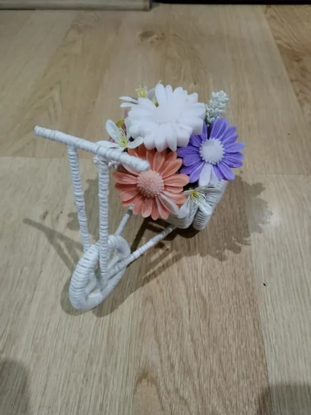 aranjament floral parfumat din baza de săpun natural