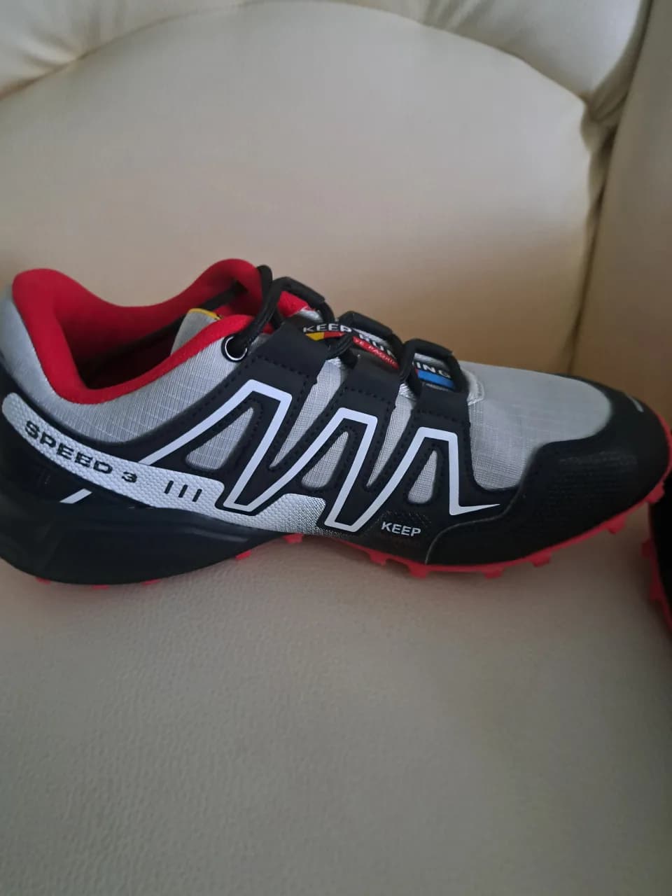incaltaminte sport nr 42