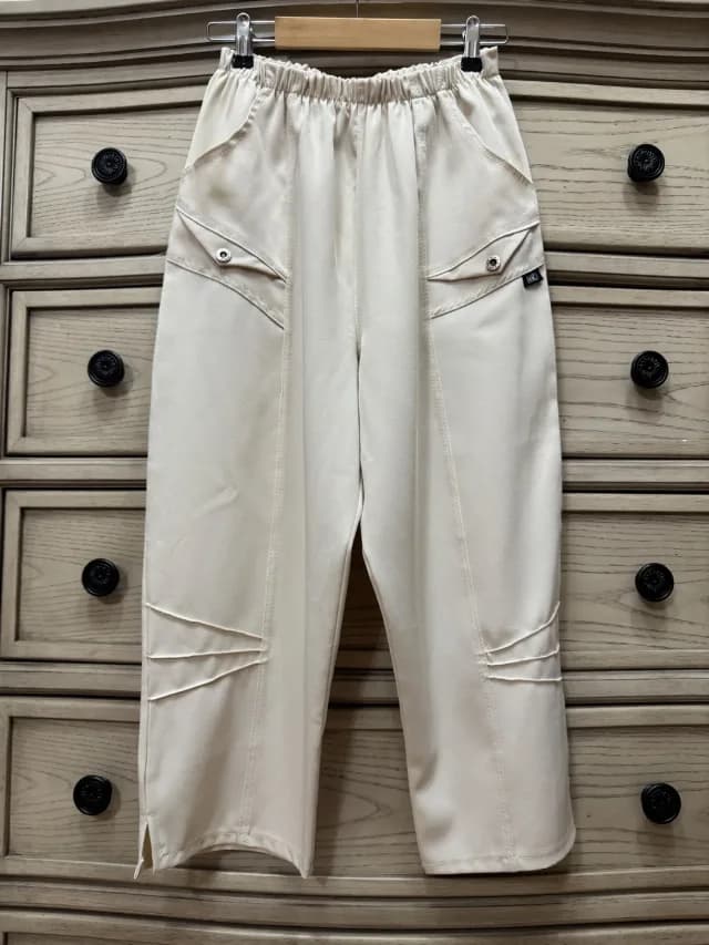 Pantaloni cu talie înaltă, fabricați în Franța, mărime S.
