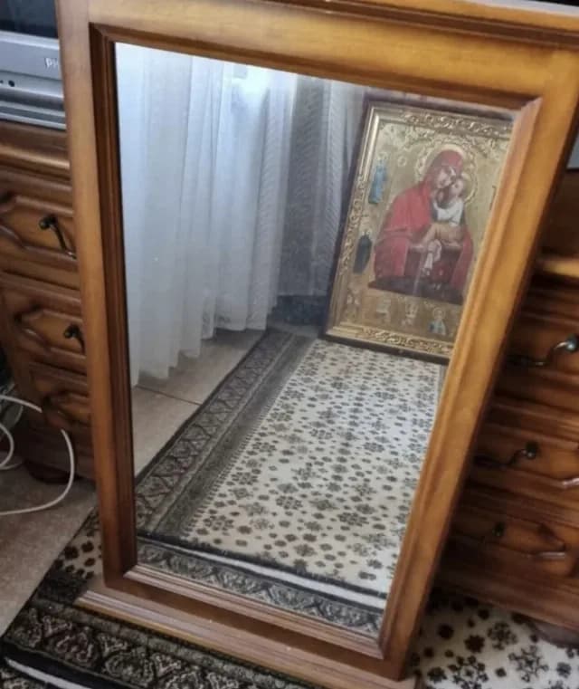 Oglindă clasică cu ramă din Lemn Masiv și Furnir Natural (Samus Mex / Mobexpert) ,1997, vintage, folosit