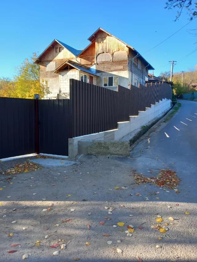 Vanzare casa nou construita