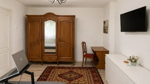 Vând apartament