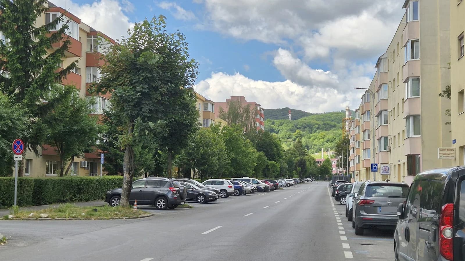 Închiriere apartament 3 camere – zona Astra, Berzei.