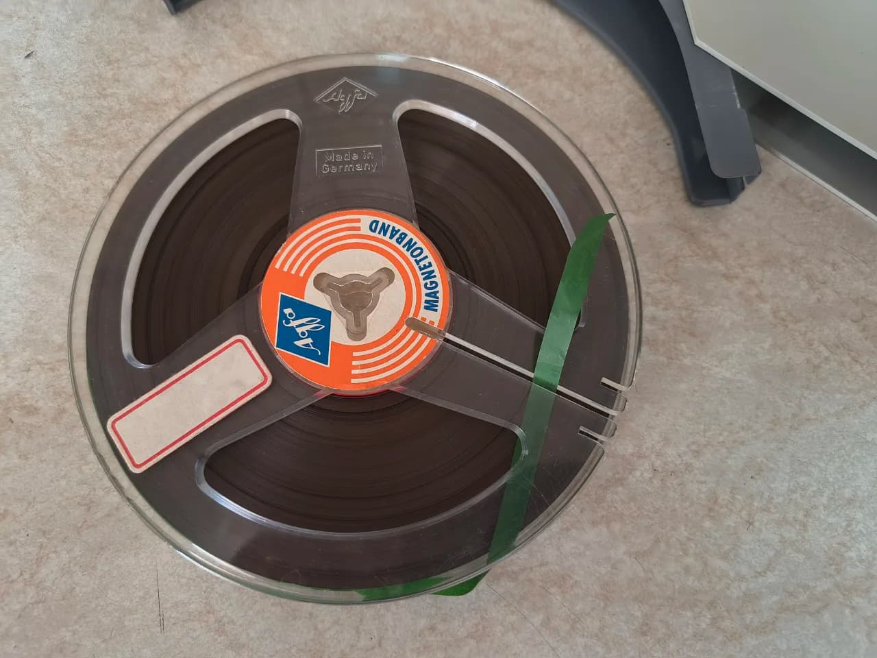 Banda magnetofon înregistrată, diametrul 15cm