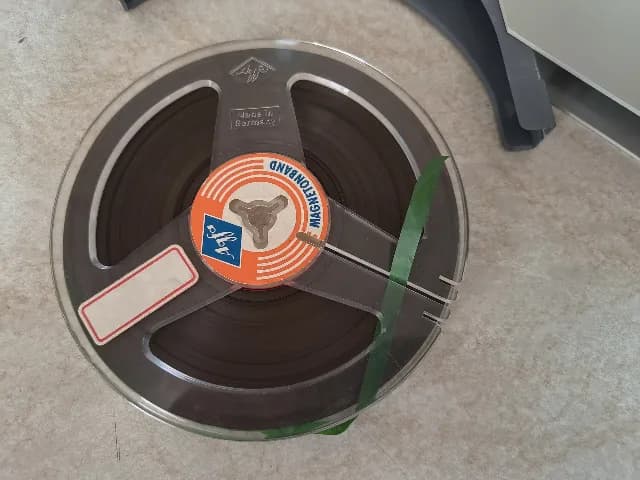 Banda magnetofon înregistrată, diametrul 15cm