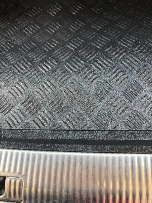 Tava portbagaj Audi Q3