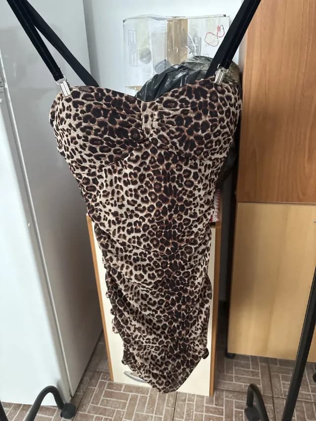 Rochița scurtă sexy animal print mărimea M