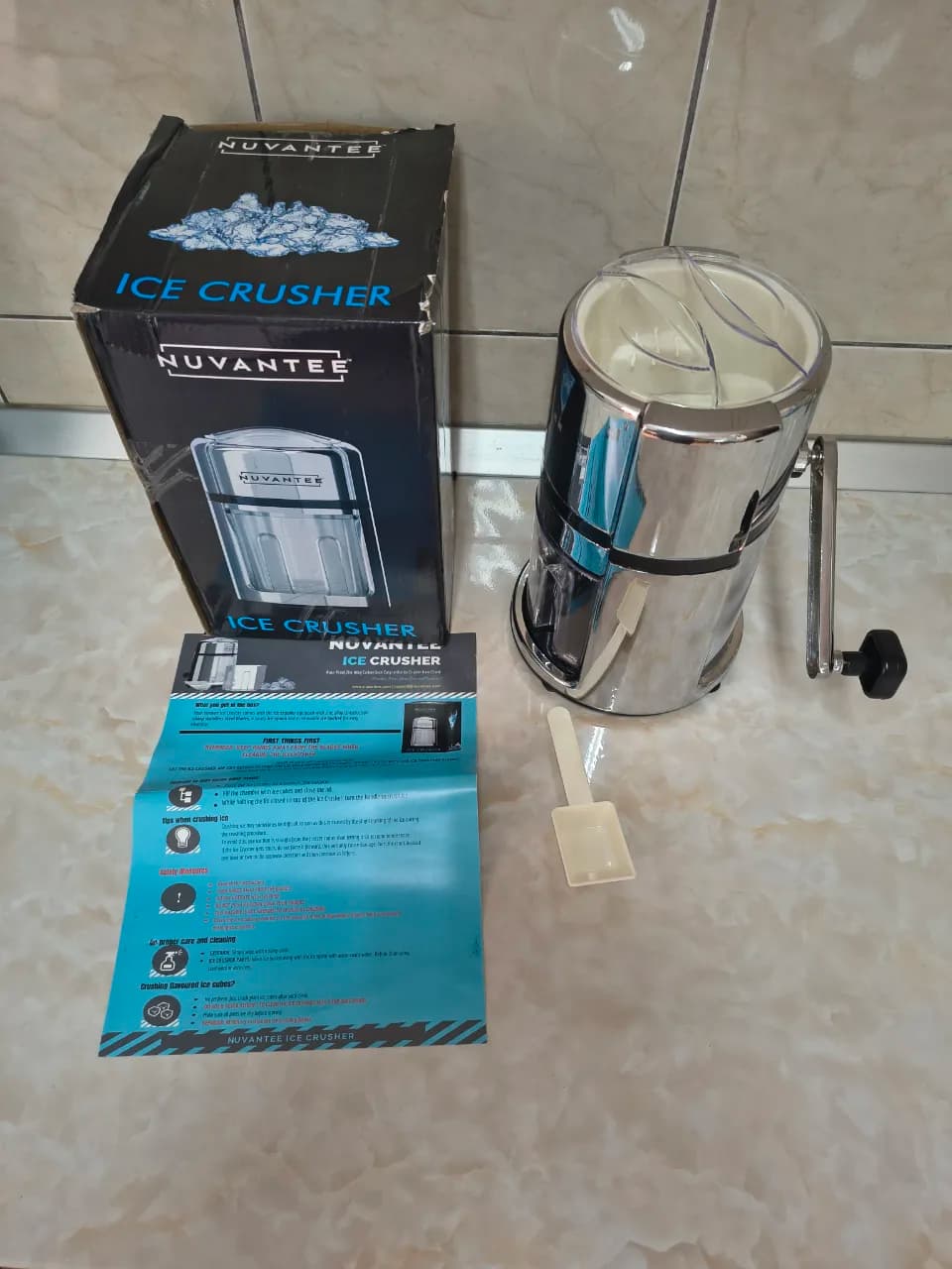 Zdrobitor manual de gheață Nuvantee Ice Crusher