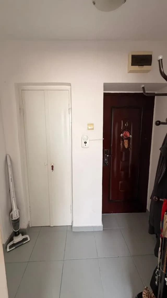 Vand apartament