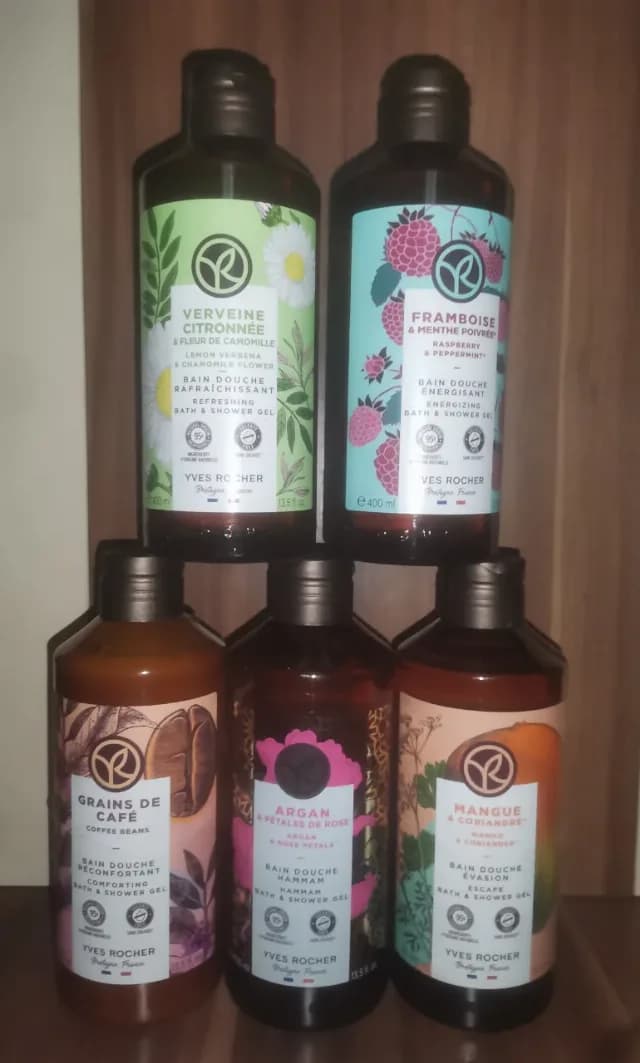 set 5 geluri de dus 400 ml fiecare